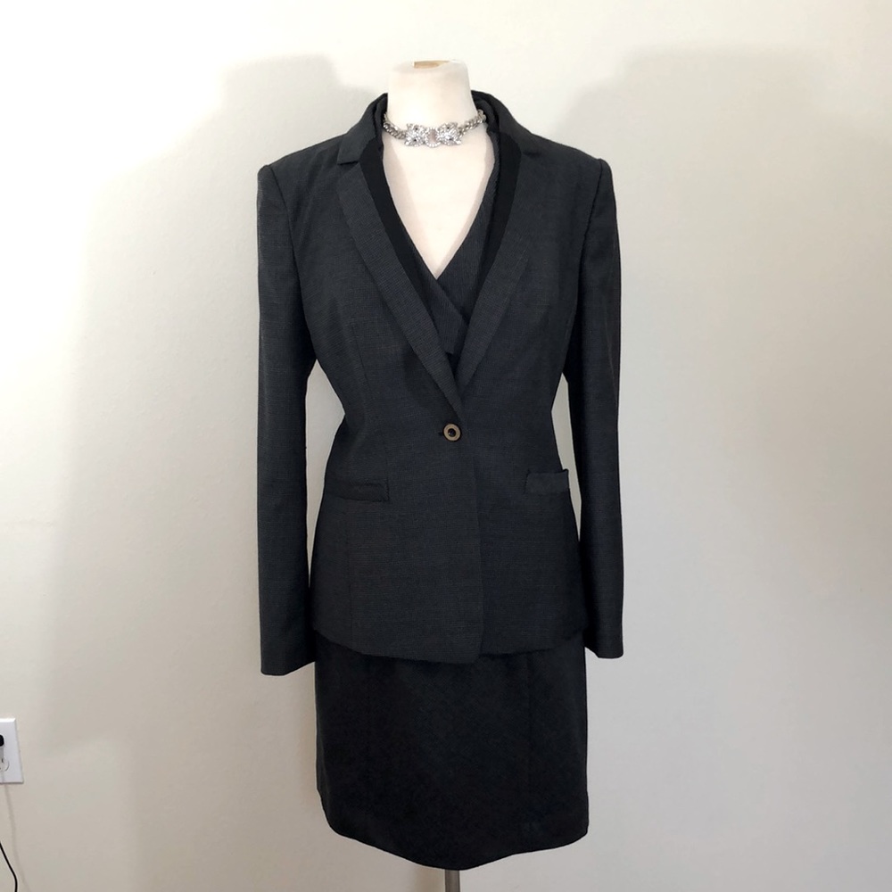 $895 Ted Baker Office Chic Dress and Jacket Suit